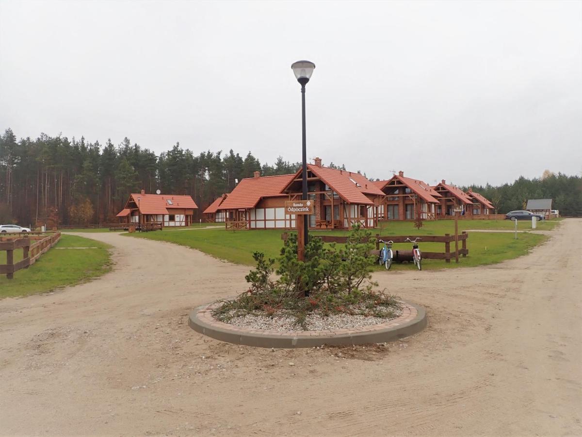 Ostoja Bukowo 12,2 Chata U Szoltesa Borowy Mlyn Bagian luar foto