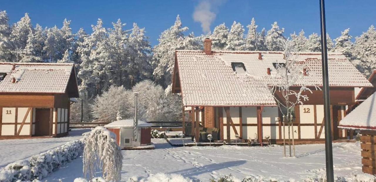 Ostoja Bukowo 12,2 Chata U Szoltesa Borowy Mlyn Bagian luar foto